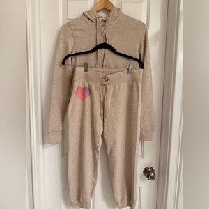 Victoria's Secret Beige Heart lounge suit set pants sweatshirt S small
